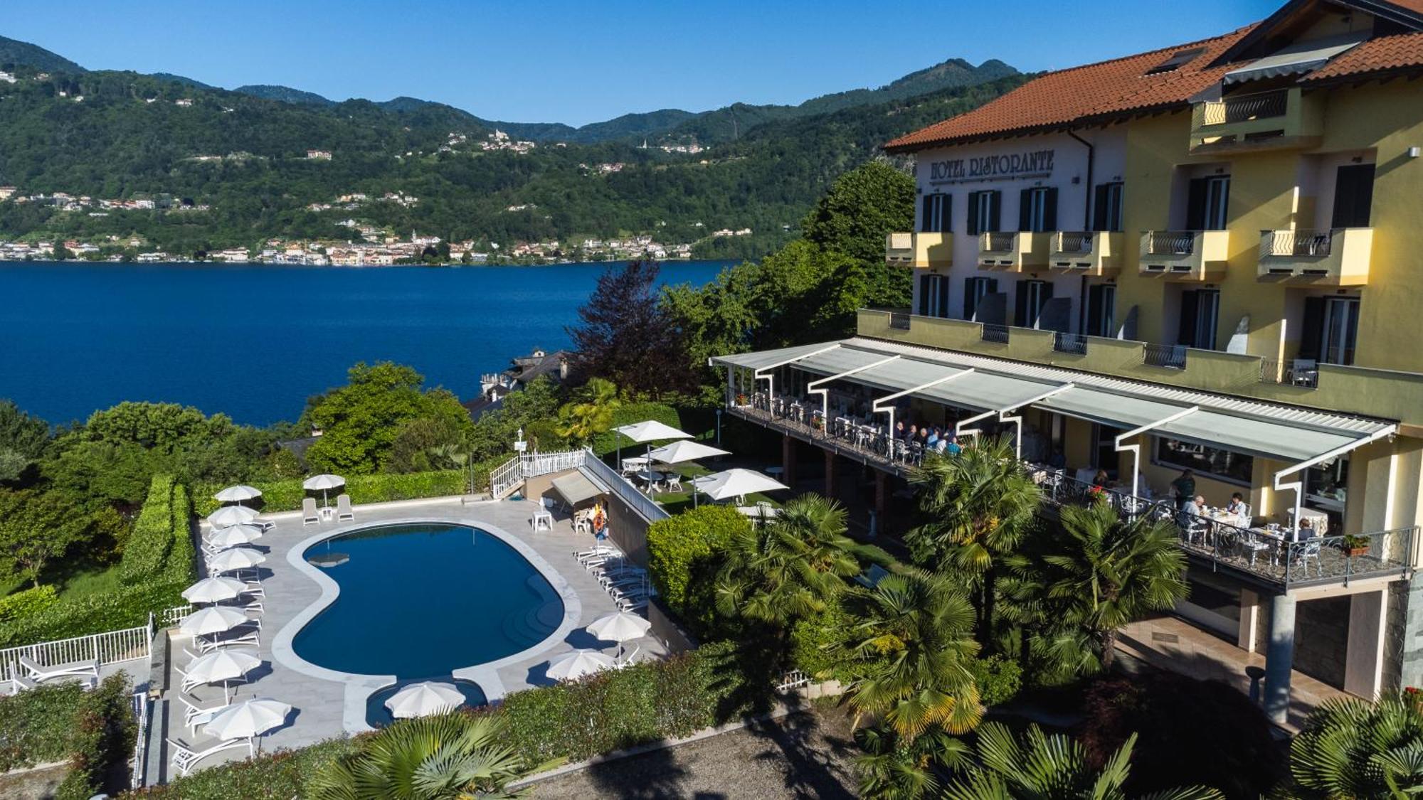 Hotel La Bussola Orta San Giulio Exterior foto