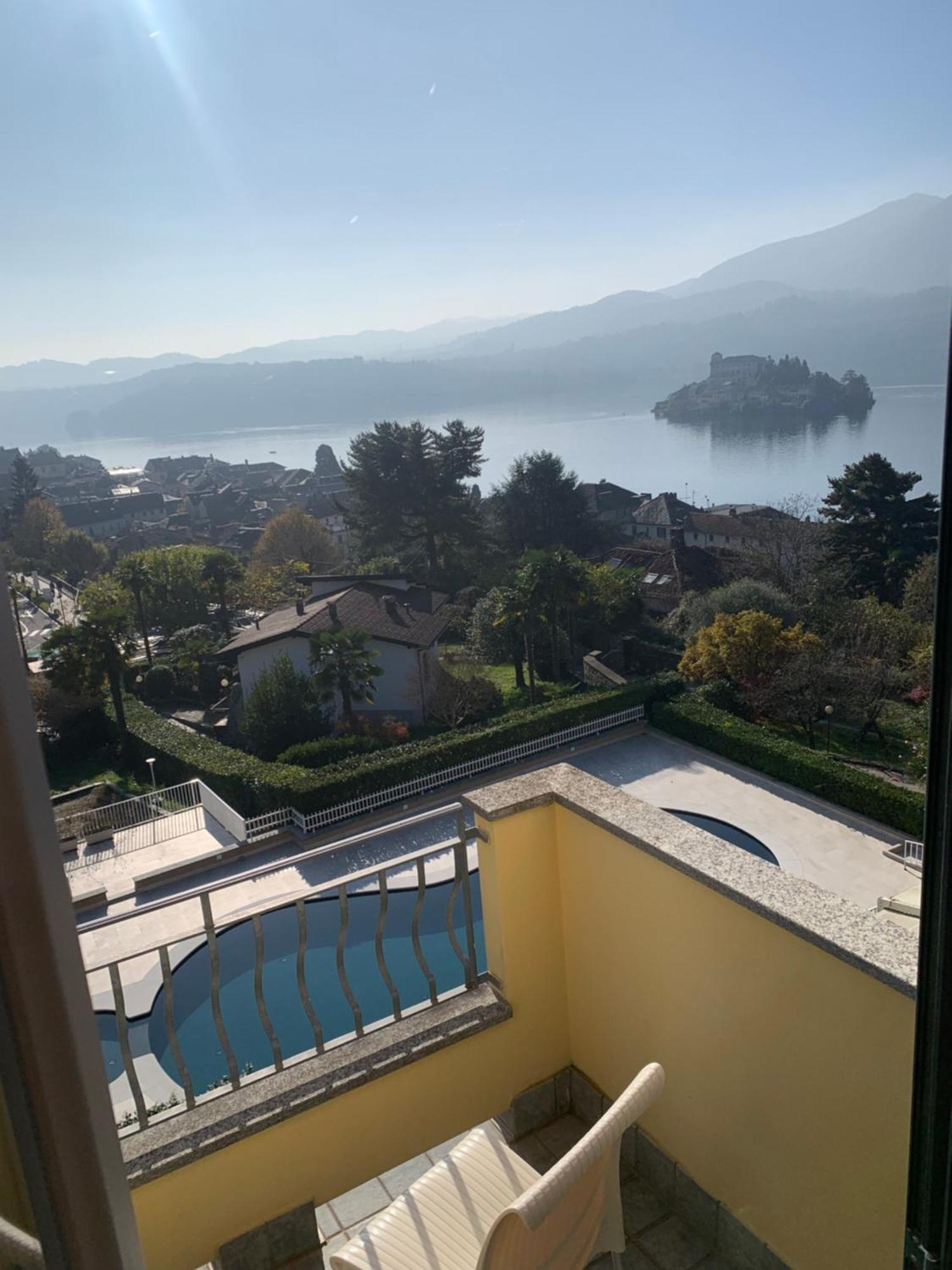 Hotel La Bussola Orta San Giulio Exterior foto