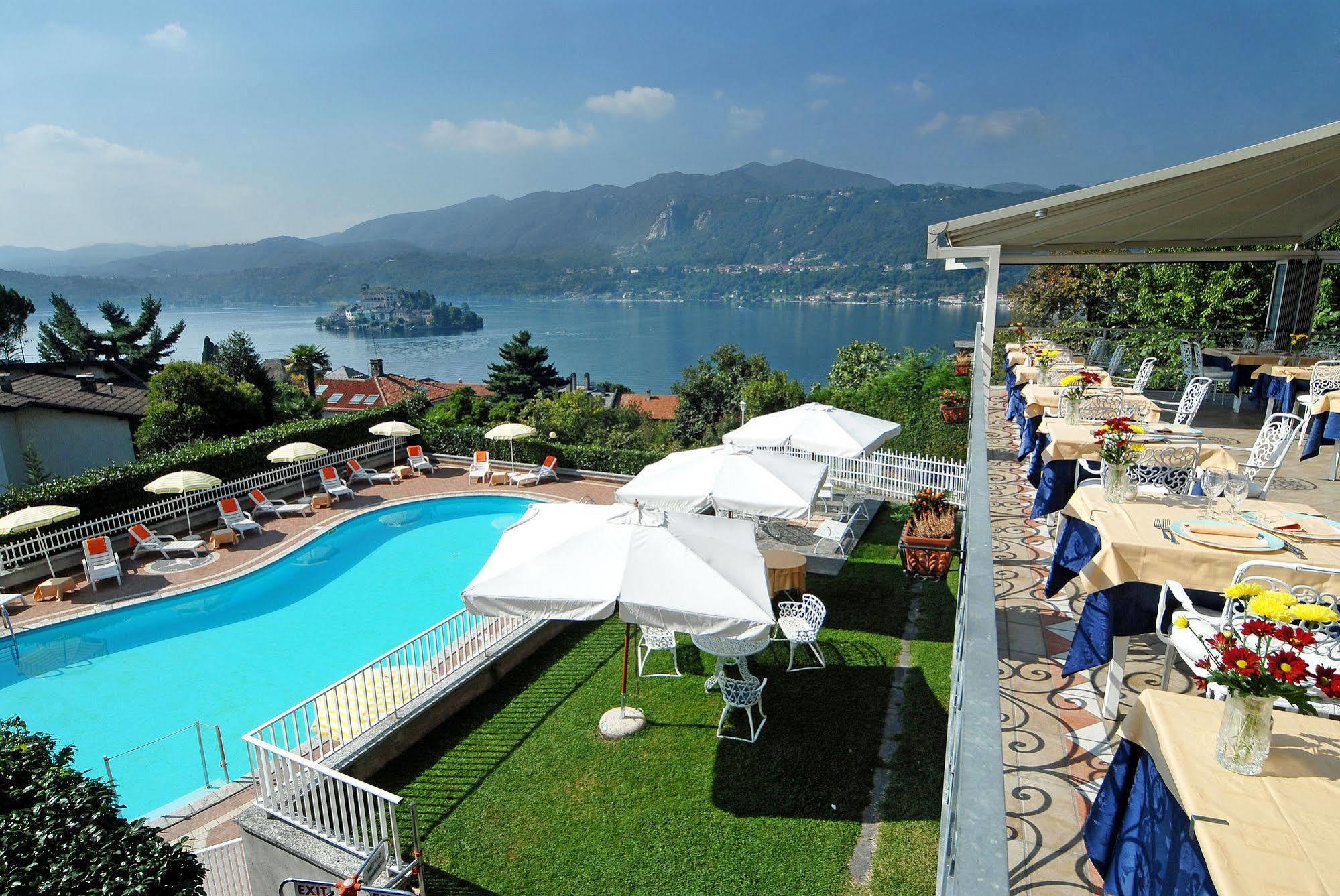 Hotel La Bussola Orta San Giulio Exterior foto